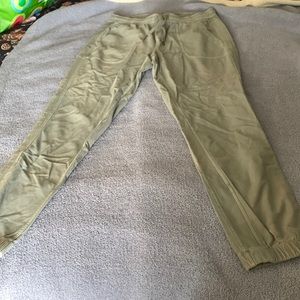 Athleta size 12 Tall Sage Green Farallon Joggers